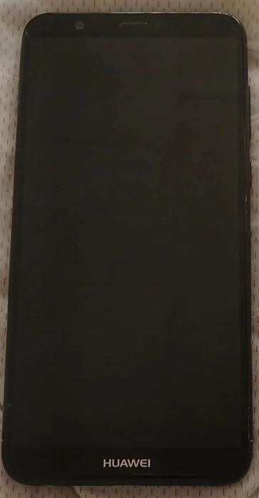 Huawei P Smart cu 3 GB RAM