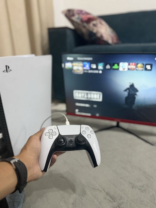 Продаеться PlayStation