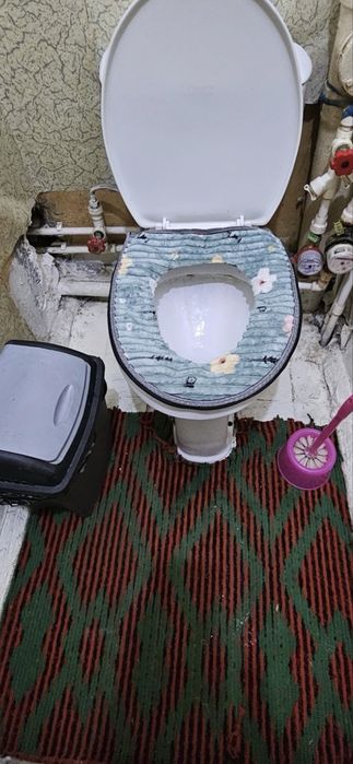 5 каватли домнинг 4 каватида 3 хонали квартира ижарага берилади