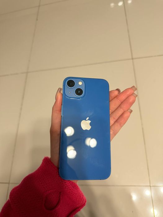 Продам супер айфон 13