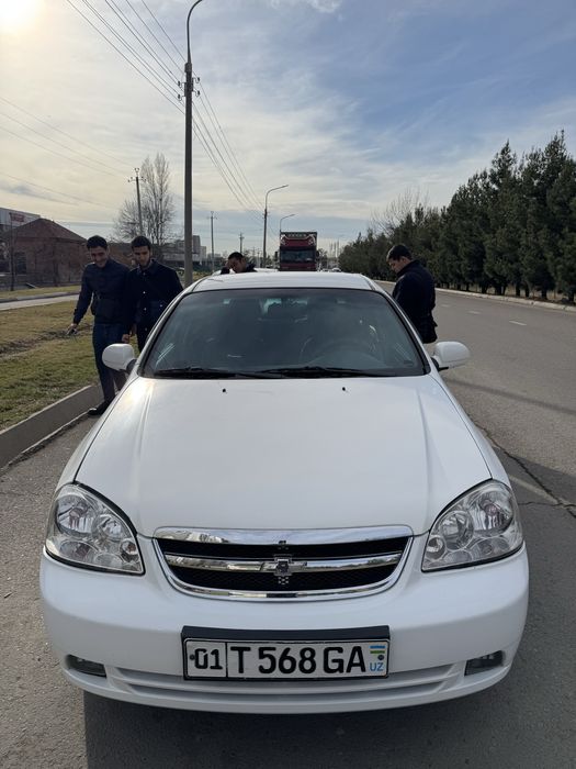 Chevrolet Lacetti optra koreyskiy