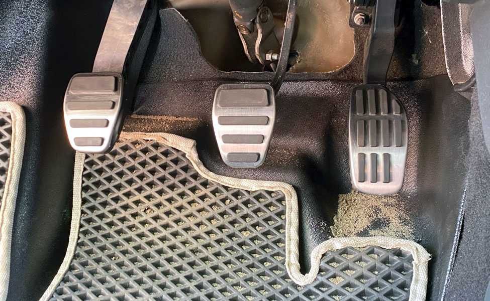 Ornamente INOX pedale Renault Clio / Captur / Arkana / Kadjar / Koleos