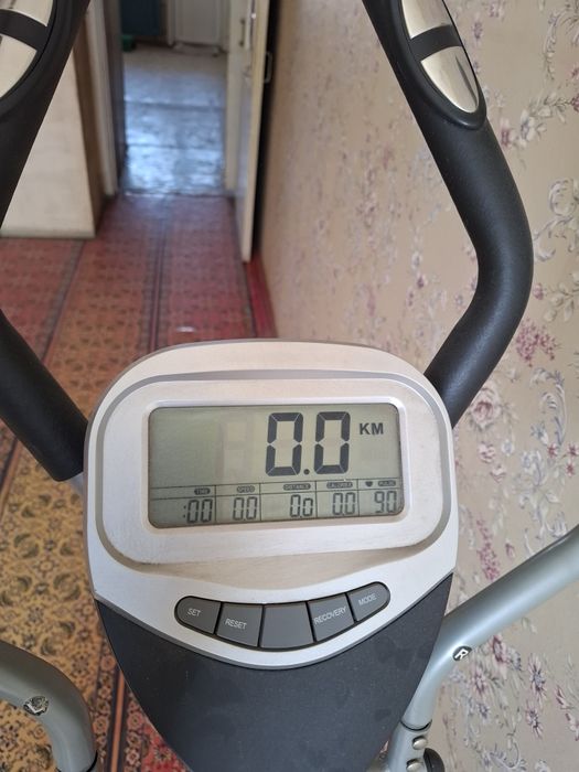Продаётся элипсный тренажёр