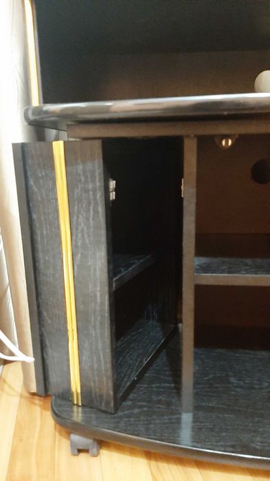 Тумба для телевизора