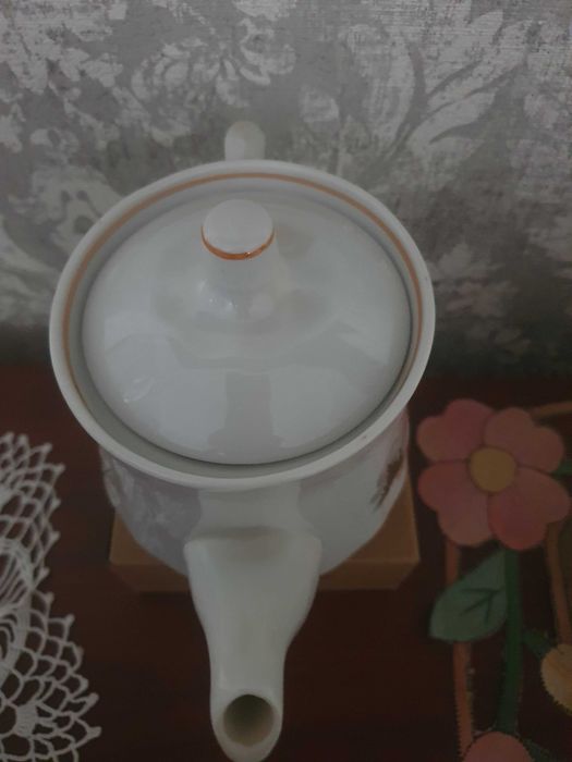 продам вазы, чайник