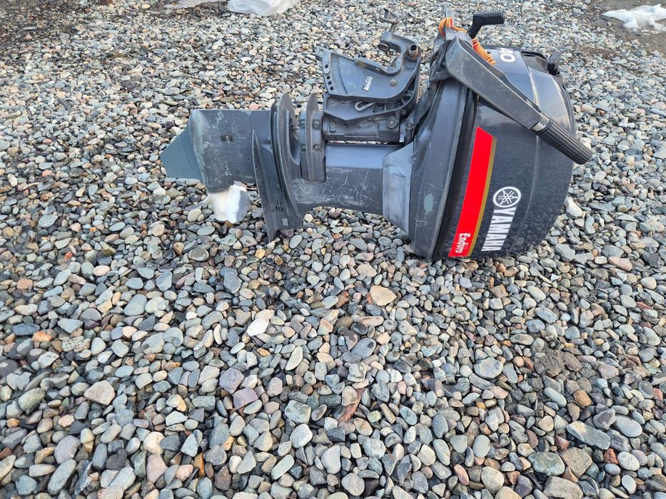 Лодочны матор Ямаха 40