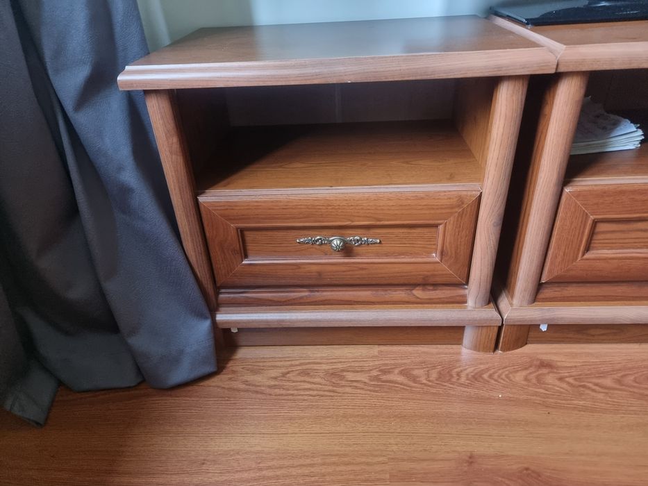 шкаф с тумбочками