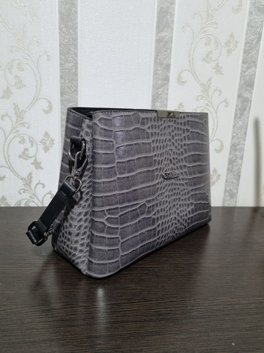 Сумка в отличном состоянии