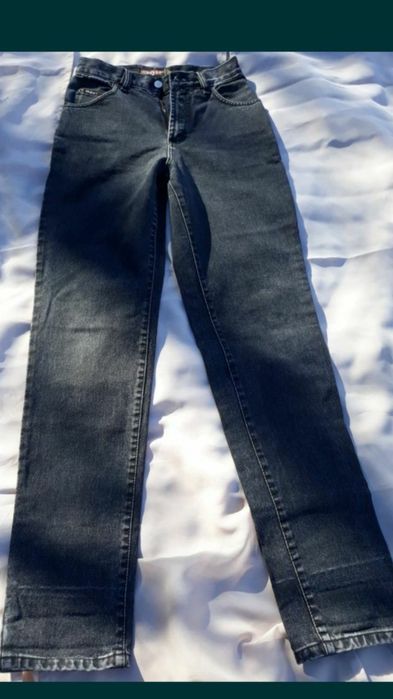 Джинсы про-во Турция.