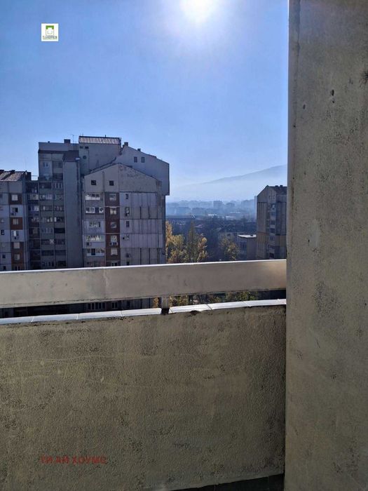 Голям двустаен апартамент