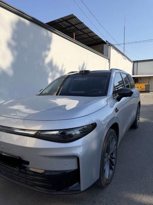 Leapmotor c 16   2025