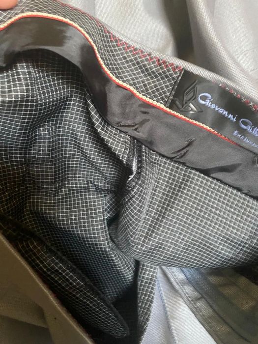 Классический  костюм Giovanni Gilbert