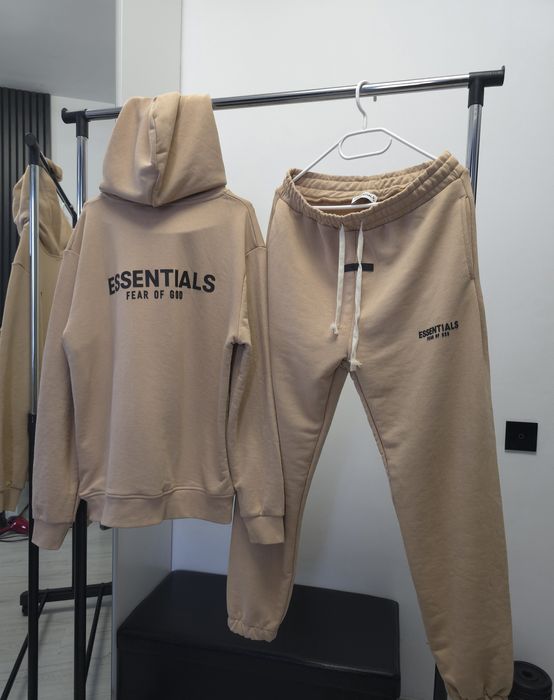 Compleu premium ESSENTIALS Fear of God / trapstar  / denim tears