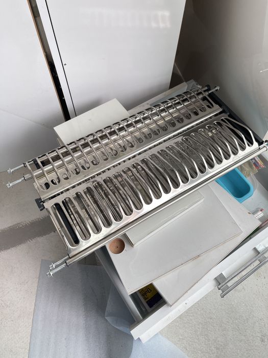 Навесные кухонные шкафы