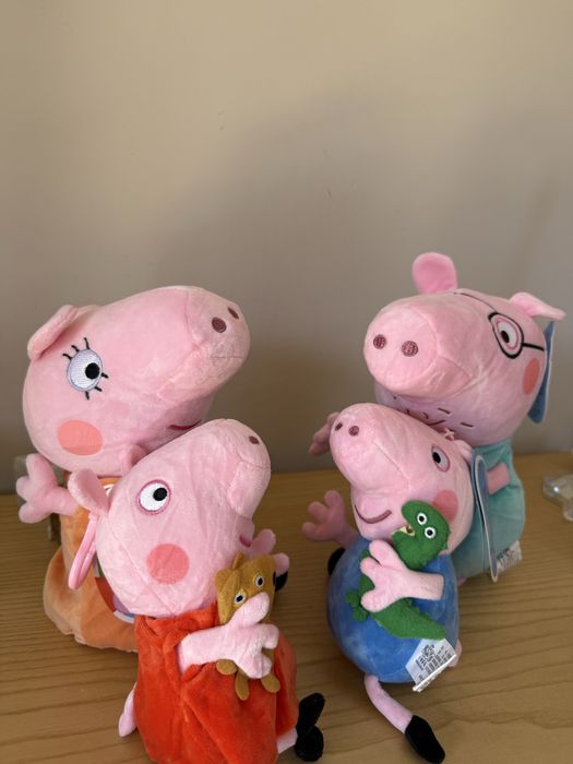 Peppa Pig плюшен комплект цялото семейтво перфектен подарък