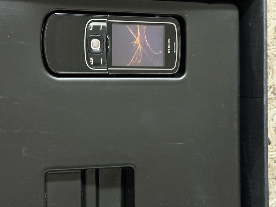 Продам Nokia 8600 Luna