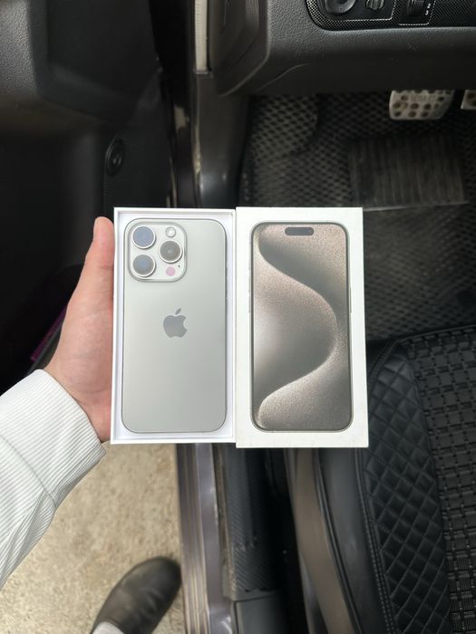 Iphone 15 Pro Kar/Dok Dual Sim