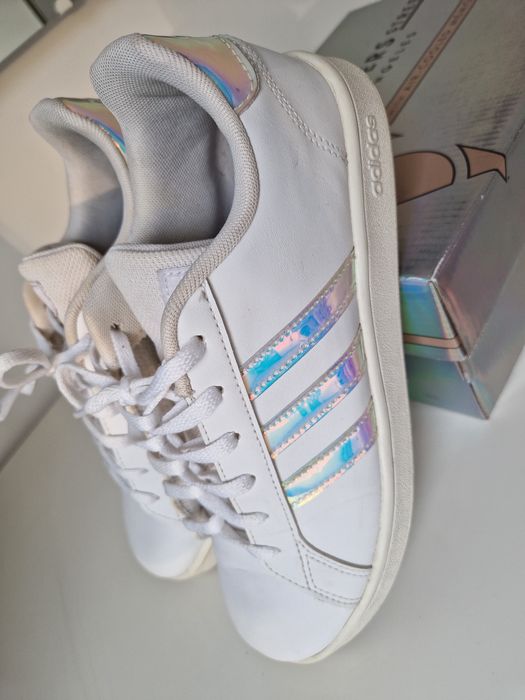 Pantofi sport de damă Adidas, Nr. 38