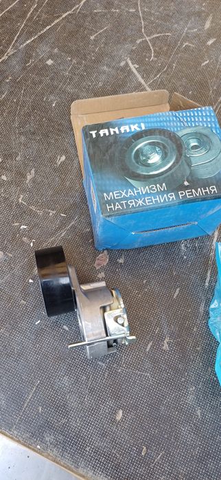 Продам на газель двиг 4216 натяжетель ремня