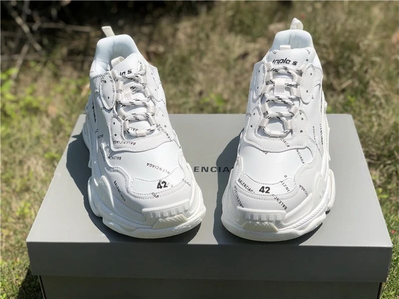 Balenciaga Triple S - White/Grey/Cream