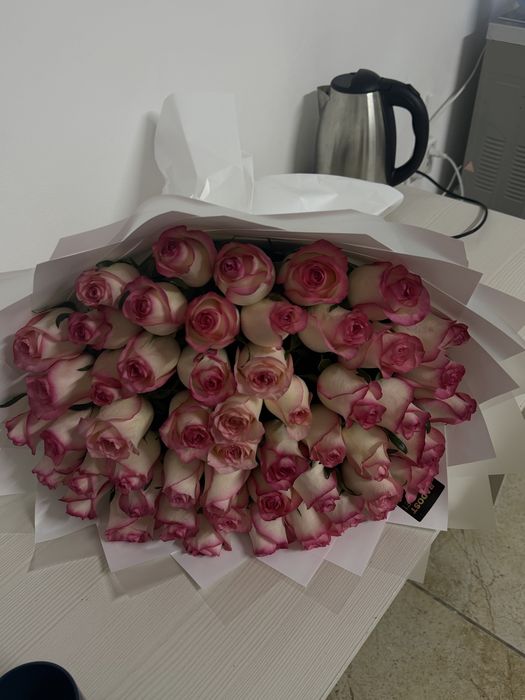 Цветы продаются по низкой цене