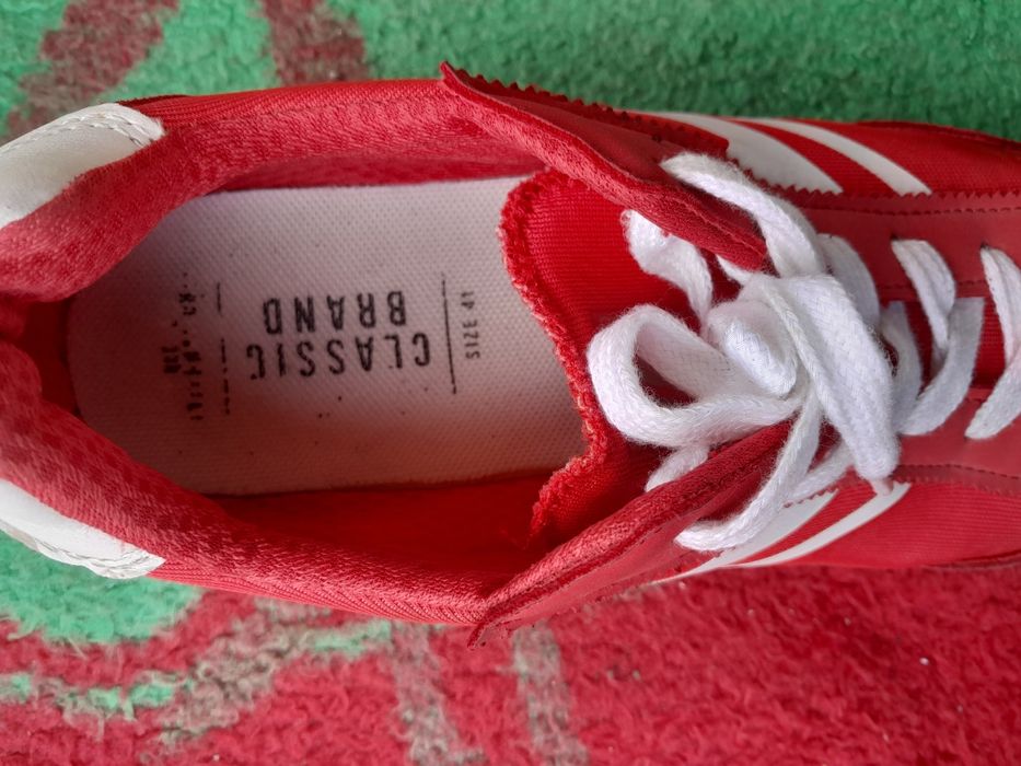 Обувь буу по 200тг