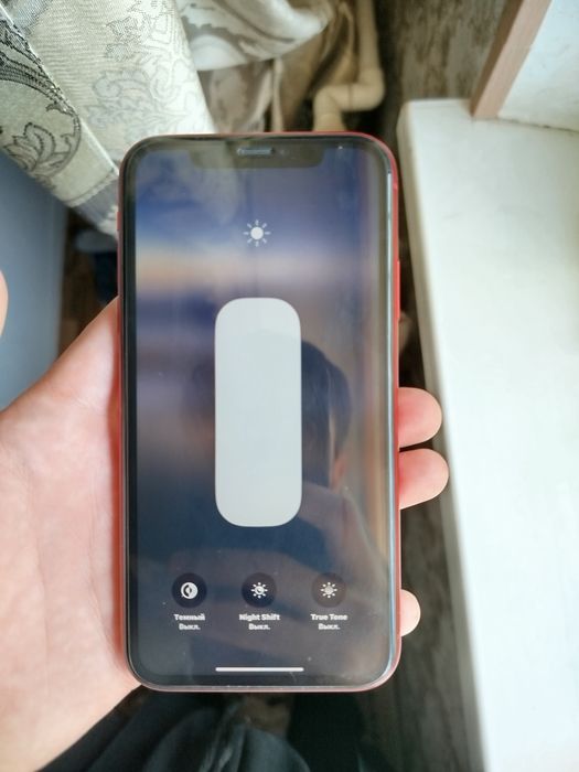 Iphone 11  faqat obmenga