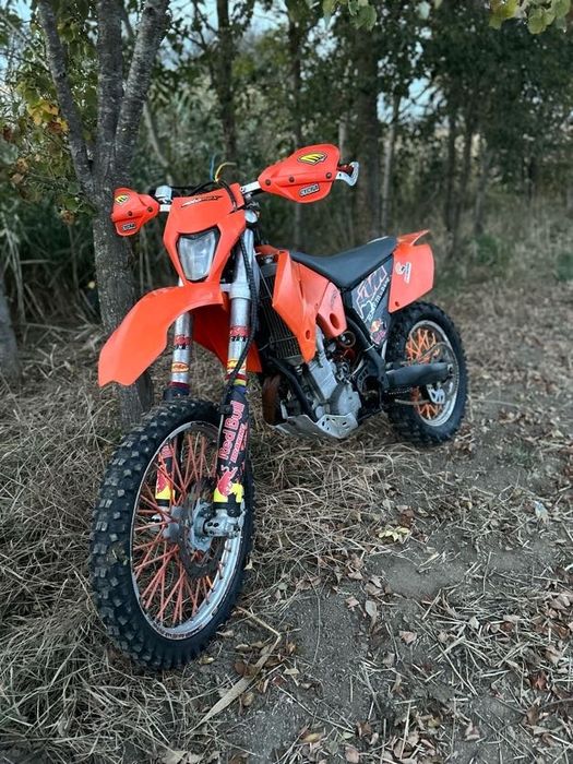 Vând KTM EXC 525 Racing