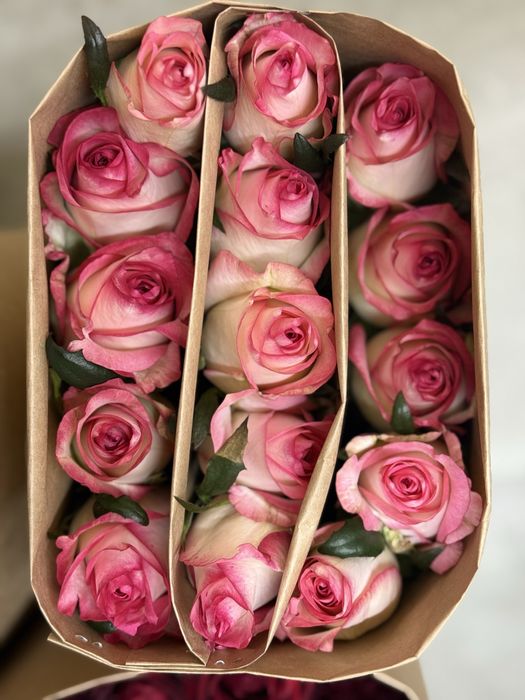 Цветы на прямую с теплицы