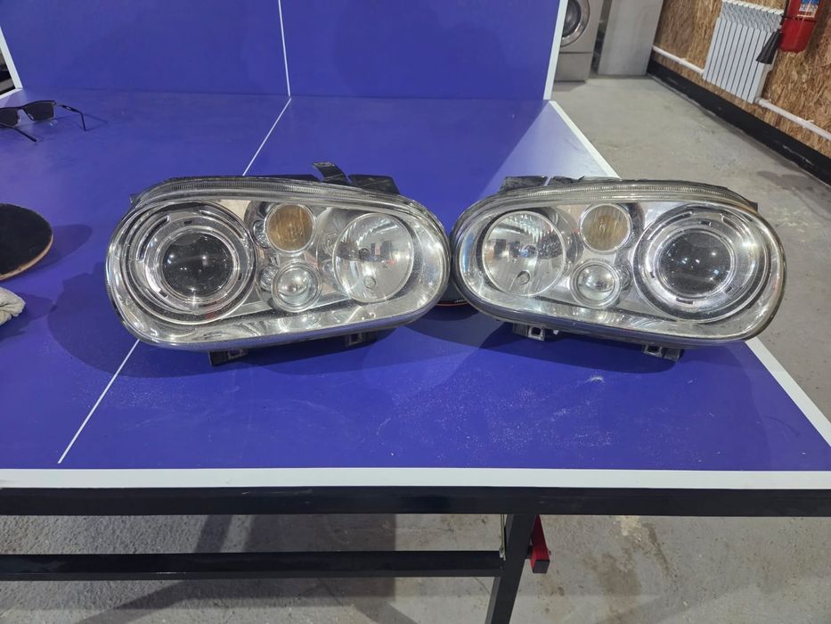 Фары гольф 4  фары в хорошем состоянии