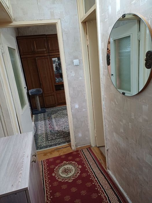 Продаётся квартира 3х комнатная. Феруза.