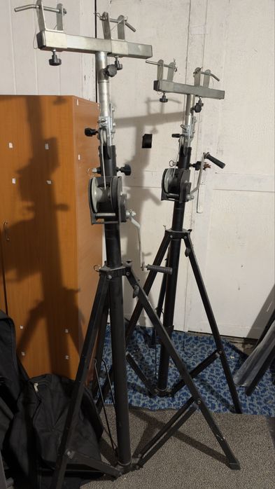 Set 2 Stative cu Troliu Adam Hall SWU 400 T (Wind-Up) + Adaptoare Truss