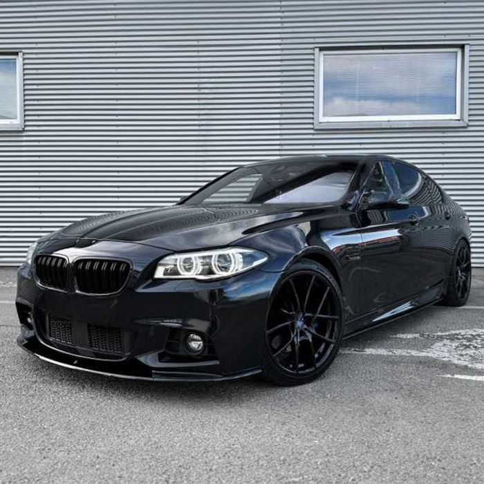 Extensii Praguri Laterale BMW Seria 5 F10 F11 - Negru Lucios