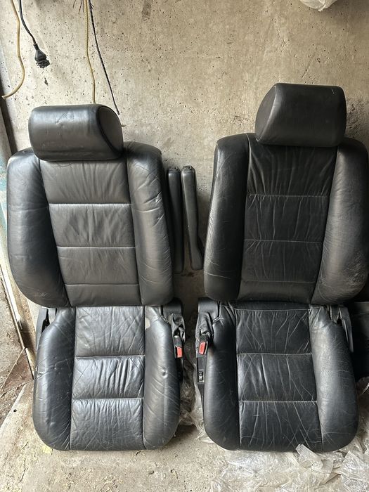 Кожаные сиденья на БМВ Е32 Е34