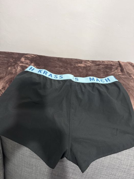 Vand pantaloni scurti fitness barbati