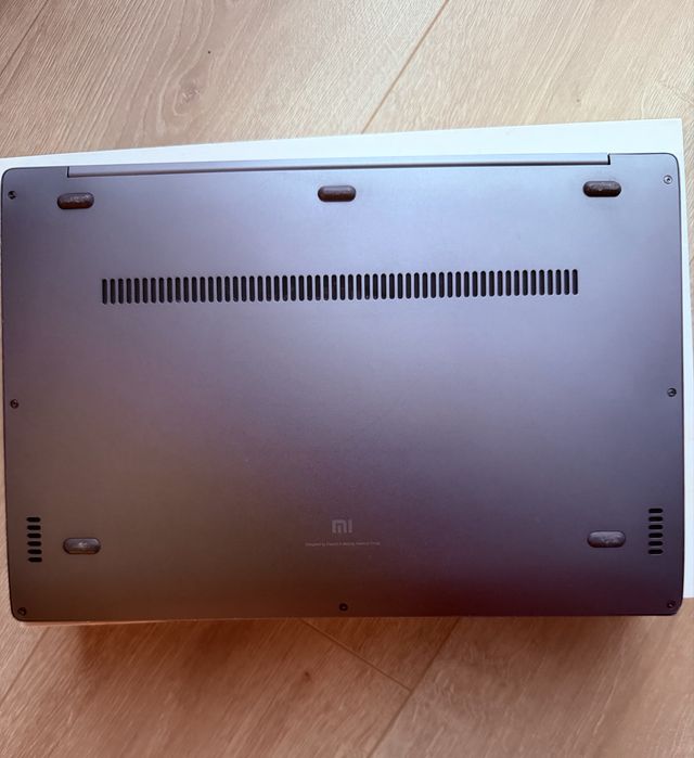 Laptop Xiaomi Mi Air