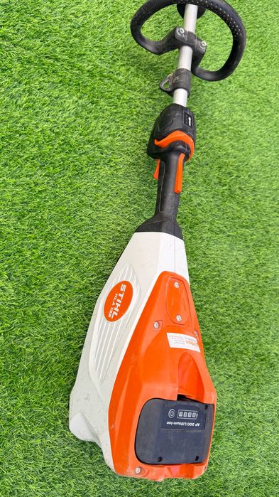 STIHL HLA 135 + батерия + зарядно | Професионален акумулаторен тример