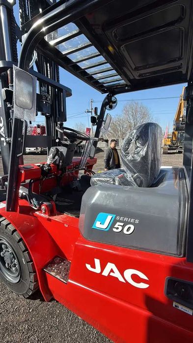 Вилочные погрузчики JAC