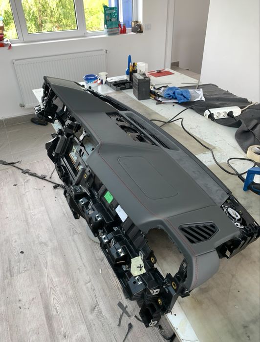 Tapițerie planșă bord