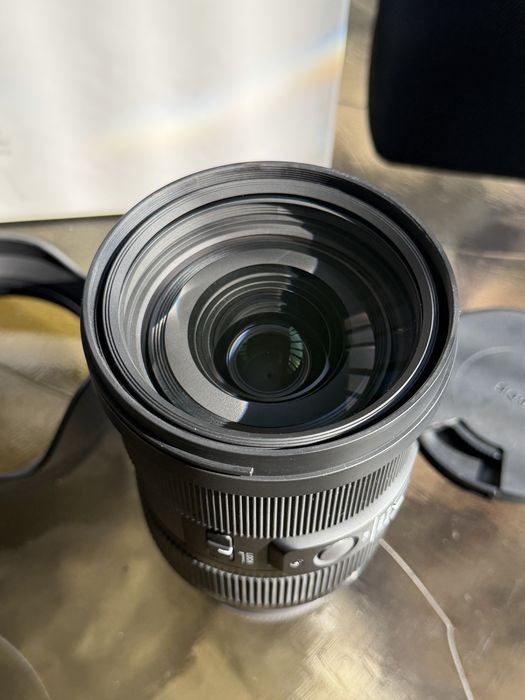 Sigma 24-70mm f/2.8 DG DN Art Sony FE – Перфектно състояние