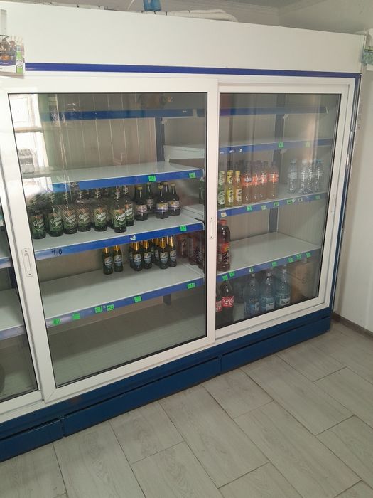 Vitrina frigorifica bauturi 3 m lungime