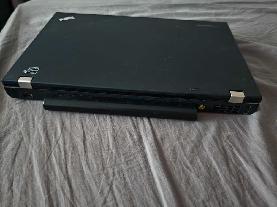 Lenovo W530      .