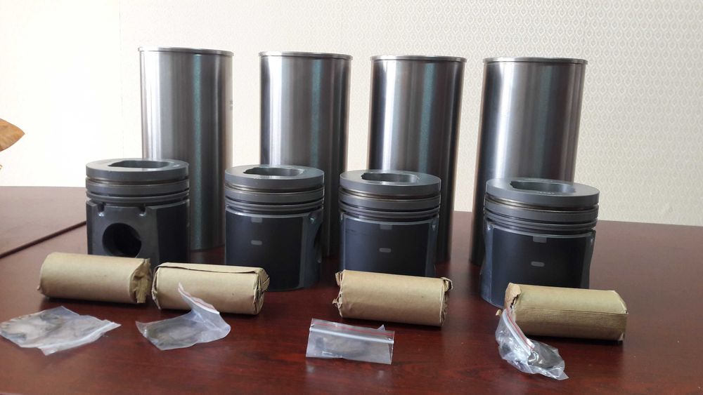 Бутала, ризи, сегменти, гарнитури, ремонтен комплект за двигатели Perkins и Caterpillar