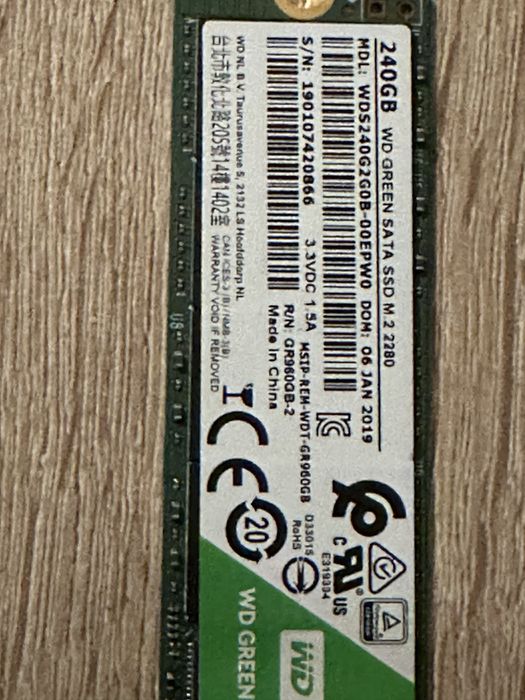 SSD M.2 SATA III WD Green 240 GB – Super upgrade!