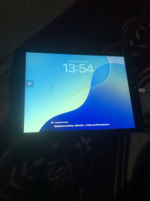 Ipad 9 srochni sotiladi 64gb kelishamiz
