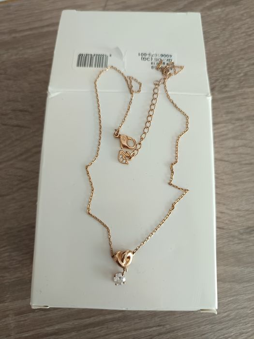 Дамско колие Swarovski