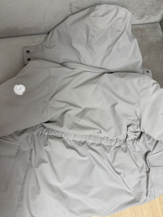 Продам пуховик детский Зима унисекс