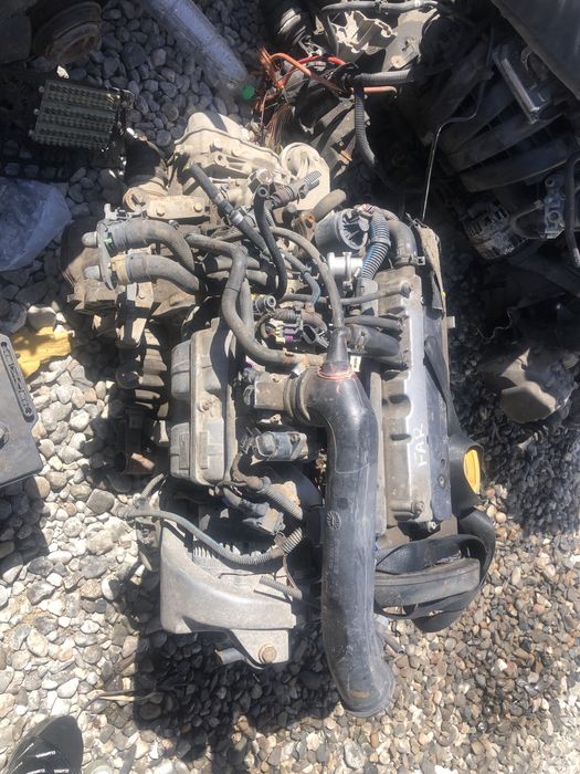 Двигатель OPEL X16XEL