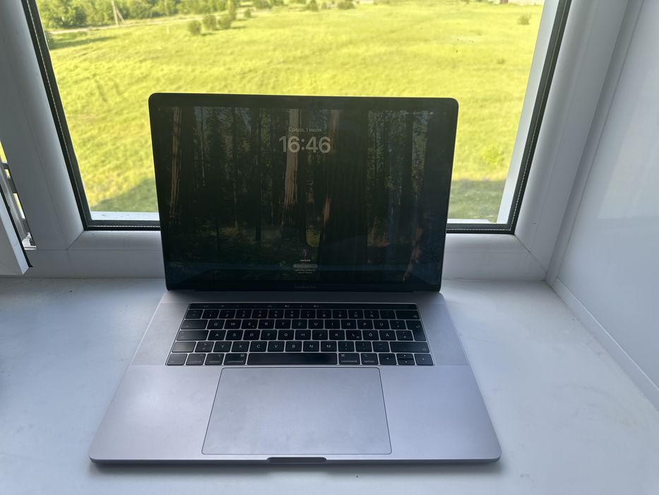 MacBook Pro intel i9 2019