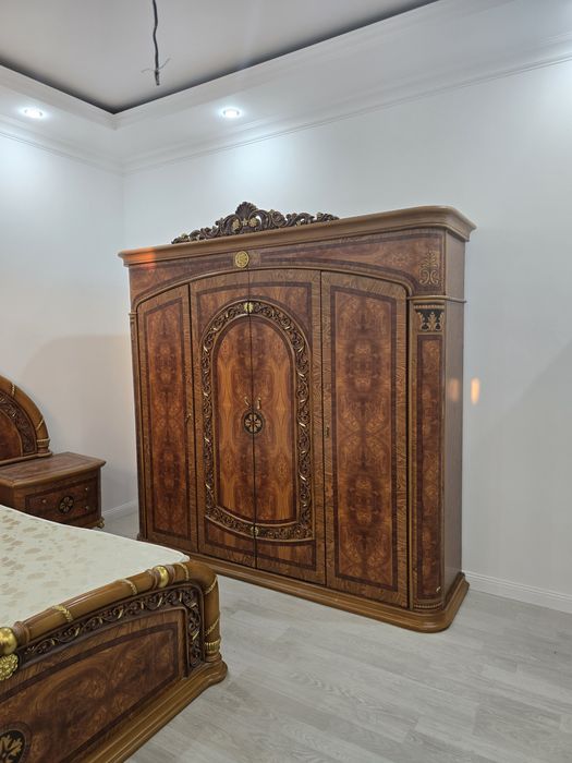 Мебель для спальной